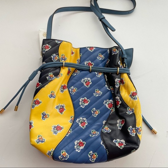 Tory Burch KIRA CHEVRON FLORAL PATCHWORK BUCKET Tea rose bag purse - Picture 3 of 7